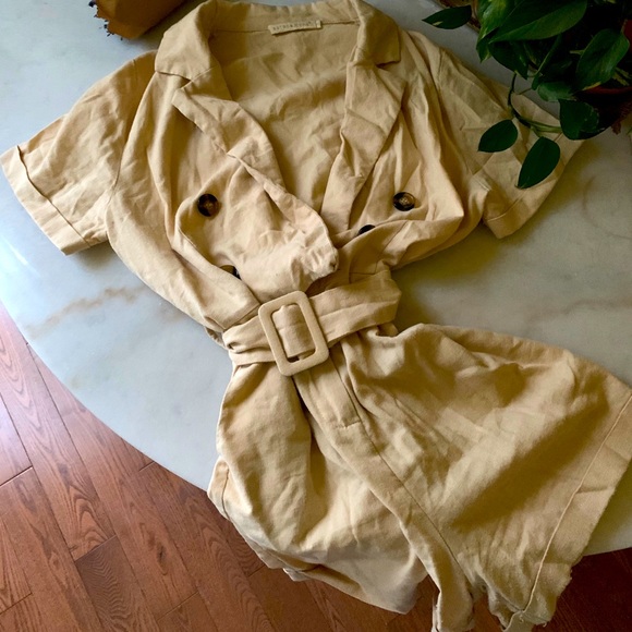 Romper - Picture 1 of 3